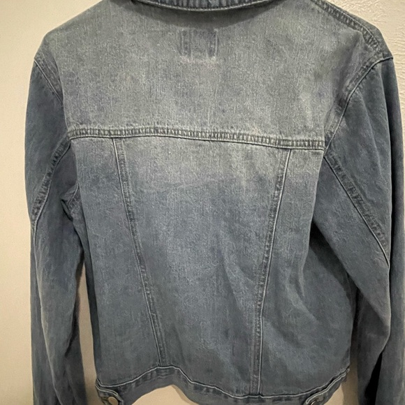 Jean Jacket - Picture 2 of 3